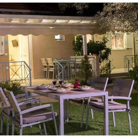 Aelia House - Helios Vakantiehuis Agios Ioannis (Lefkada)