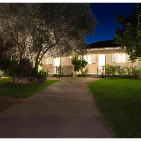 Aelia House - Helios Vakantiehuis Agios Ioannis (Lefkada)